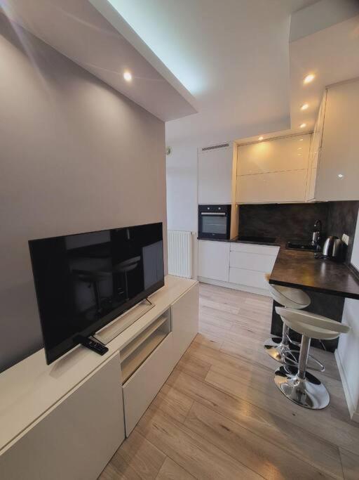 Apart Next To Sky Tower - 2 Apartament Wrocław